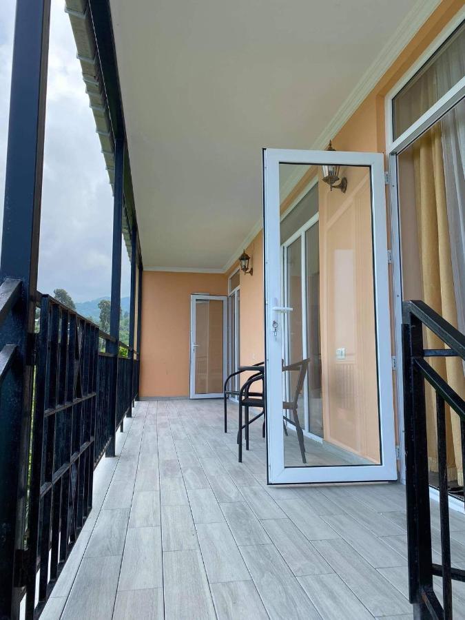 Feride Makhinjauri Exterior foto