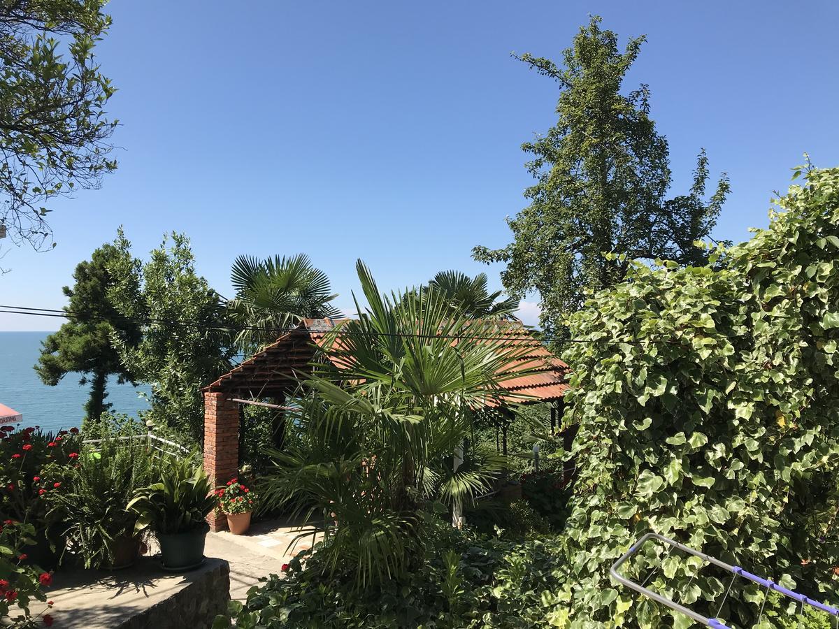 Feride Makhinjauri Exterior foto